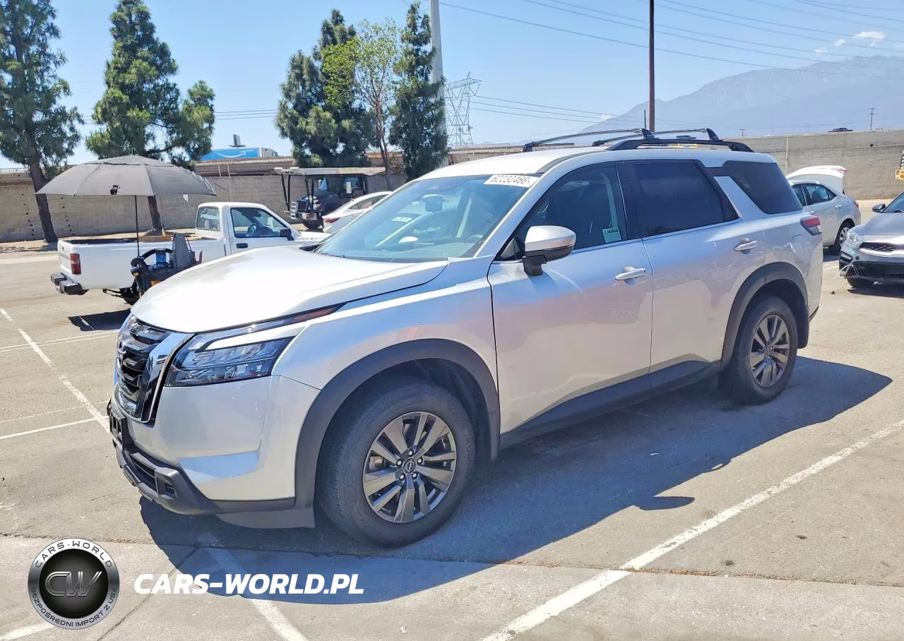 2025 Nissan Pathfinder Sv – zdjęcie 1 z 13