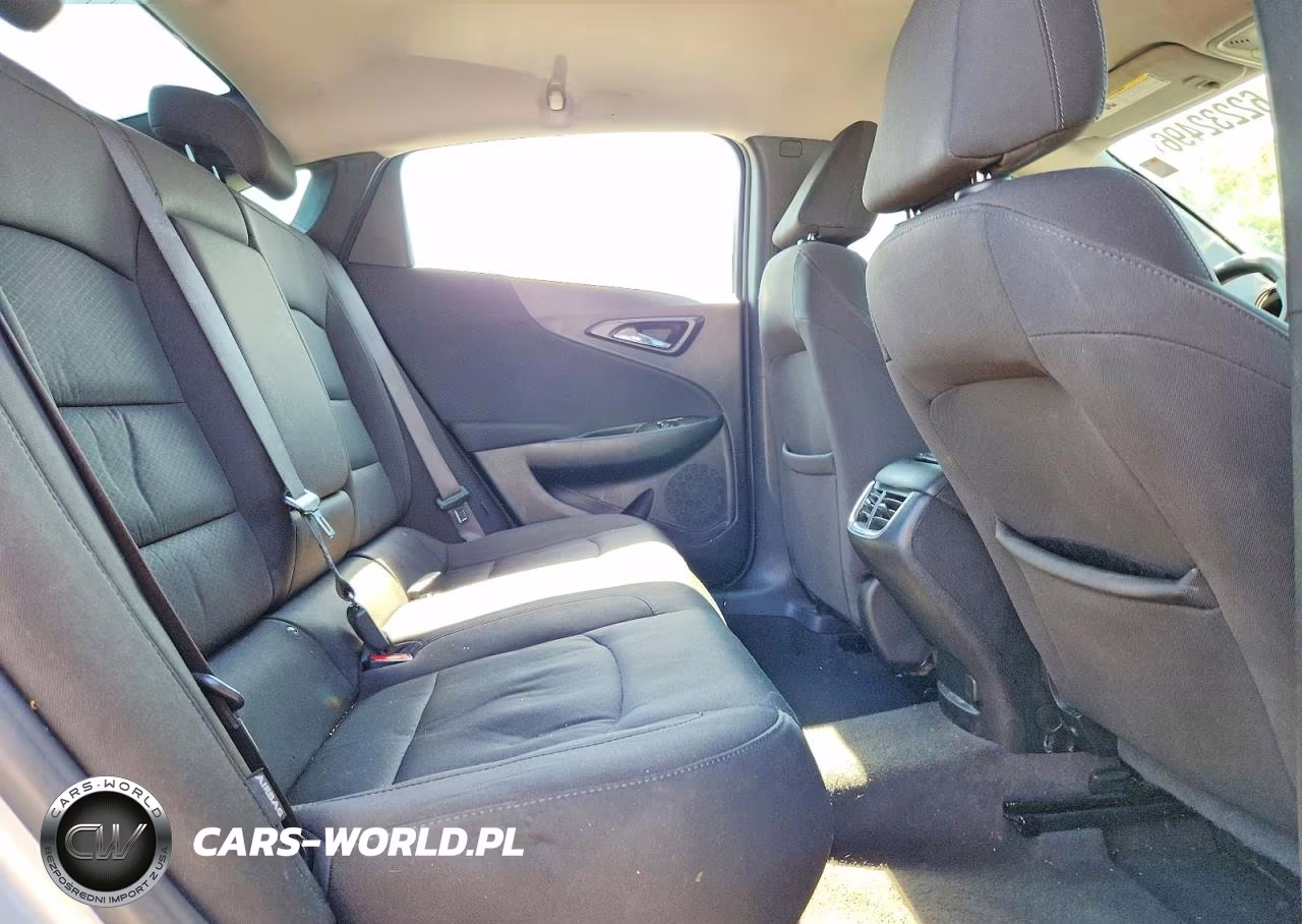 2020 Chevrolet Malibu Lt VIN:1G1ZD5ST2LF097759 - 10