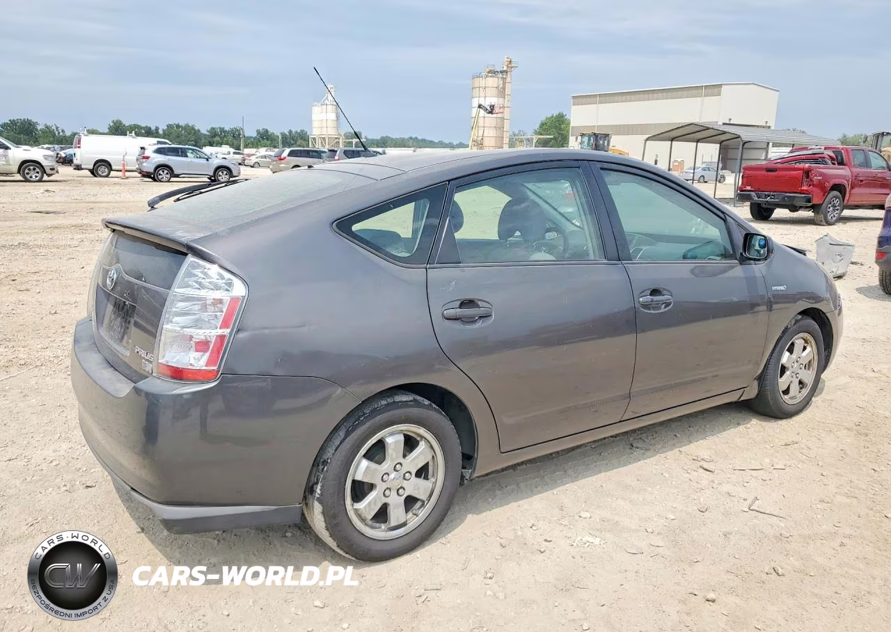 TOYOTA PRIUS VIN:JTDKB20U293505633 - 3