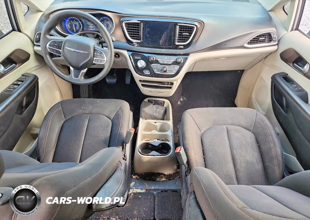 2017 Chrysler Pacifica Touring VIN:2C4RC1DG7HR519995 - 8