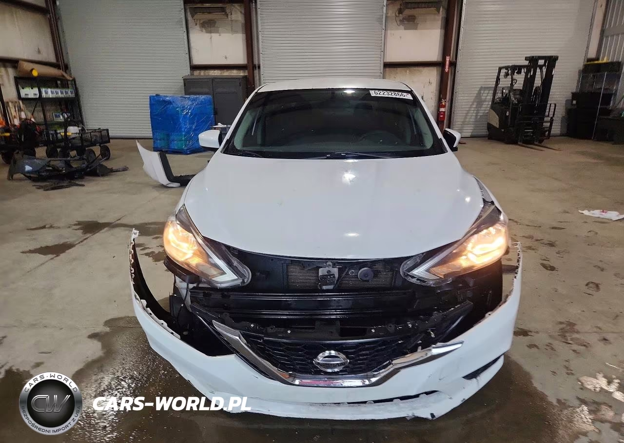 2017 Nissan Sentra S VIN:3N1AB7AP1HY392381 - 5