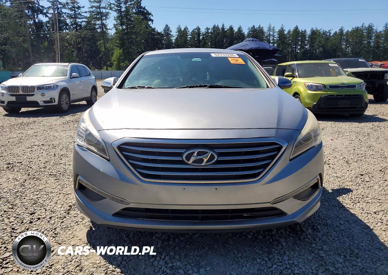 2015 Hyundai Sonata Sport VIN:5NPE34AF4FH094659 - 5