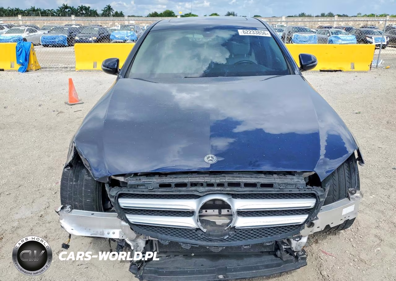 2018 Mercedes-Benz E 300 VIN:WDDZF4JB5JA390768 - 5
