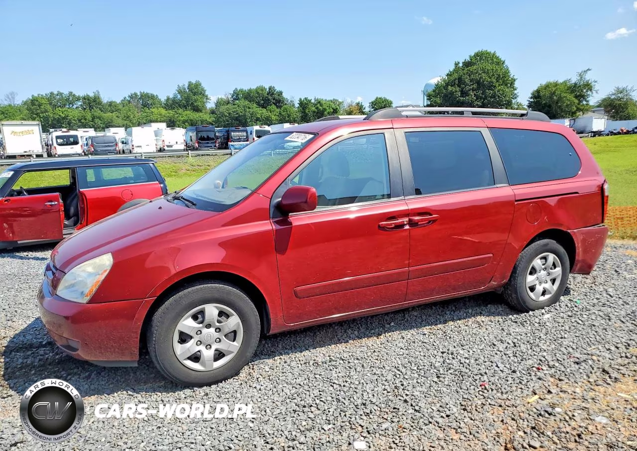 2008 Kia Sedona Lx
