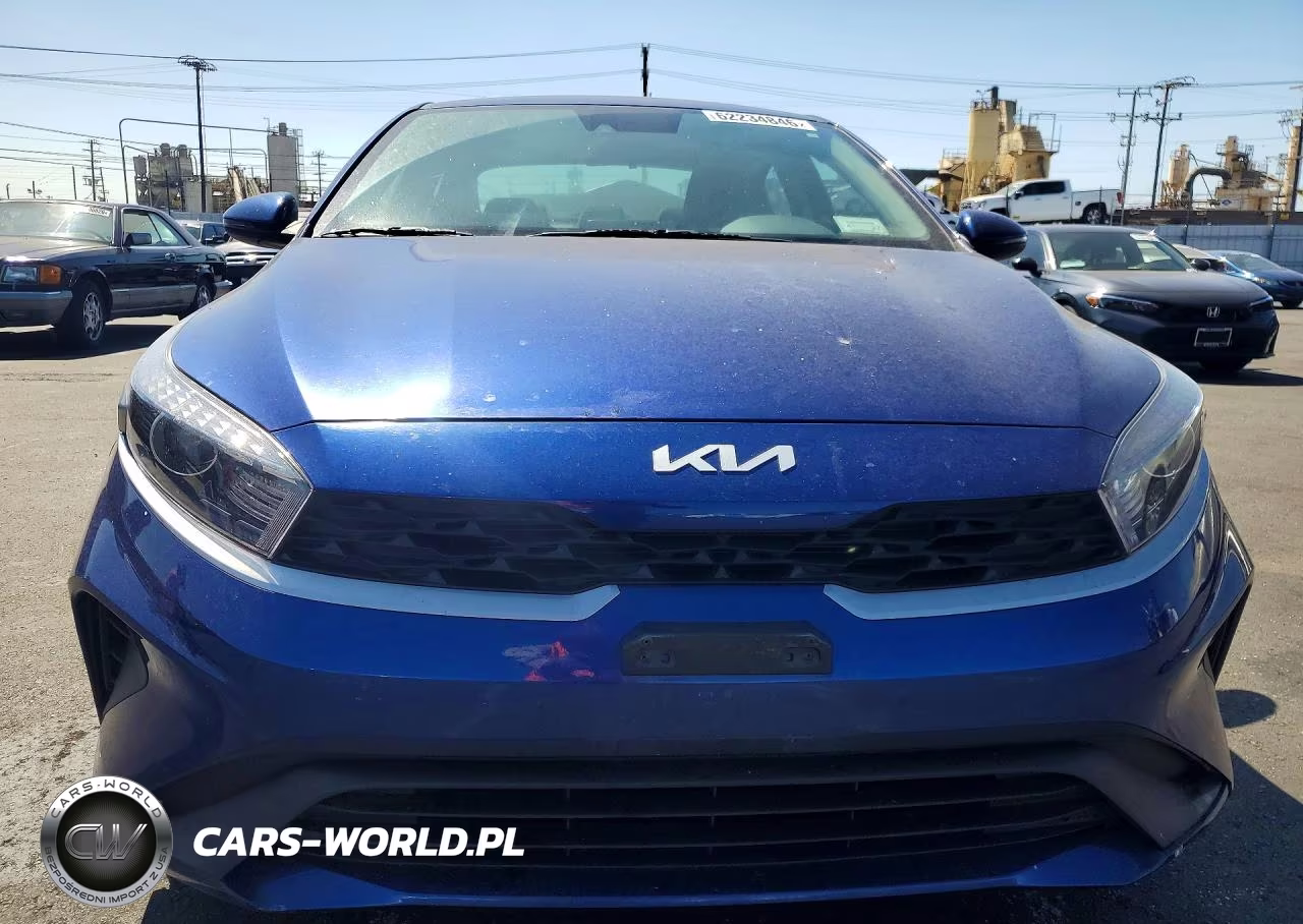 2023 Kia Forte Lxs VIN:3KPF24AD9PE590763 - 5