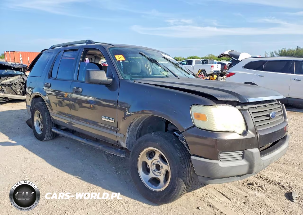 2006 Ford Explorer Xls VIN:1FMEU62E96UA11095 - 4