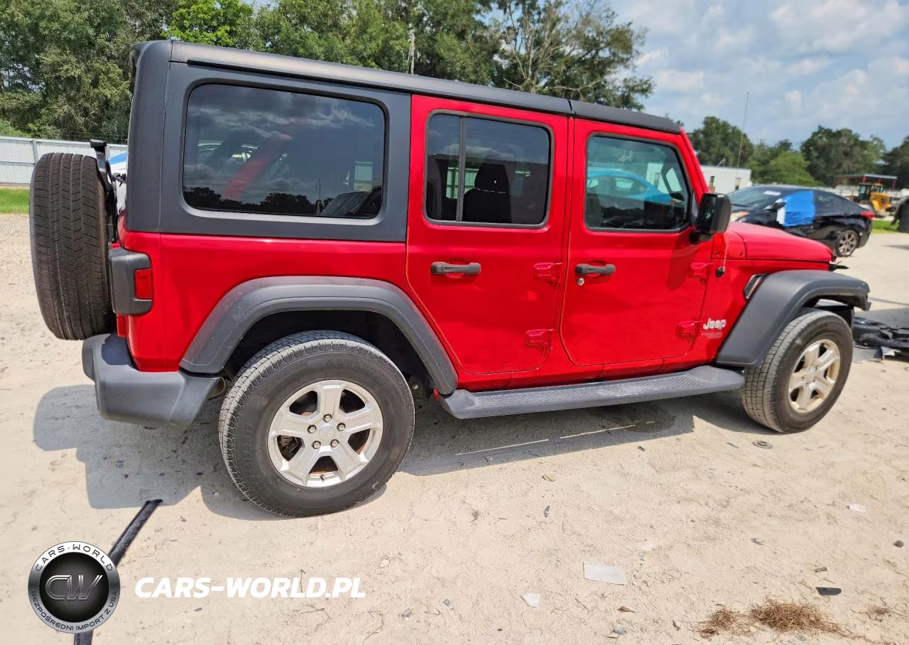 2019 Jeep Wrangler Unlimited Sport VIN:1C4HJXDN4KW645765 - 3