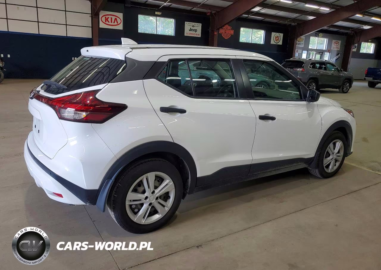 2023 Nissan Kicks S VIN:3N1CP5BV5PL525800 - 3