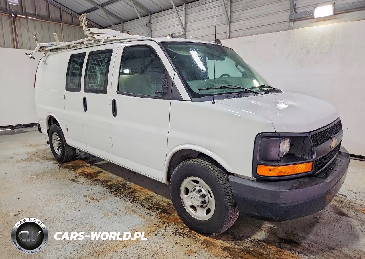 2016 Chevrolet Express G2500 VIN:1GCWGAFF0G1211128 - 4