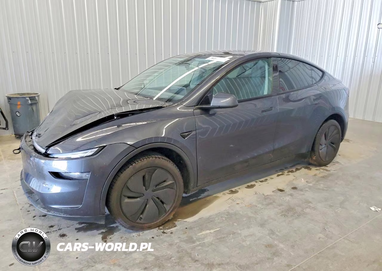 2026 Tesla Model Y – zdjęcie 1 z 13