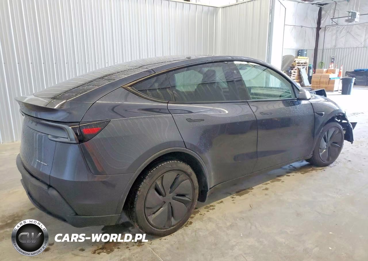 2026 Tesla Model Y VIN:7SAYGDEE0TA431230 - 3