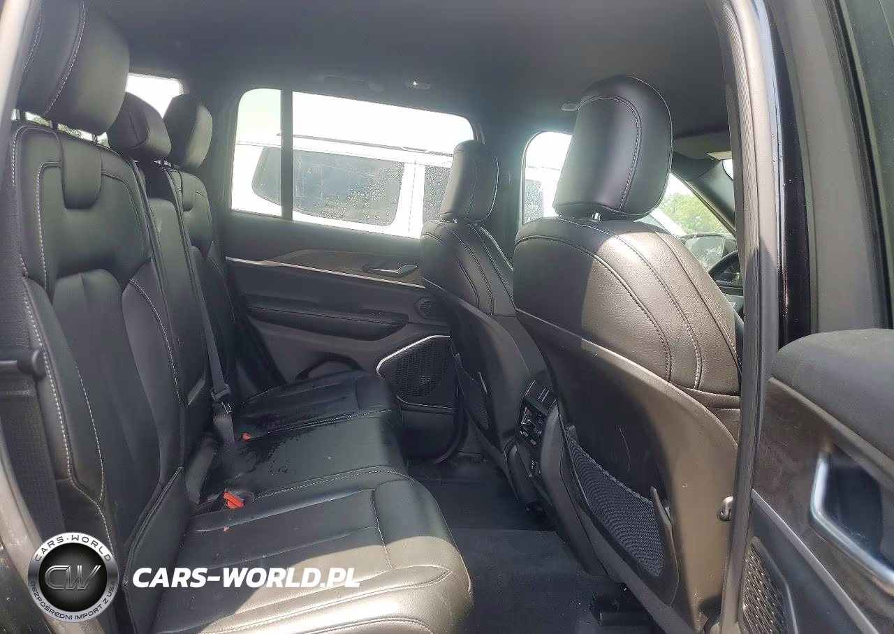 2026 Jeep Grand Cherokee Limited VIN:1C4RJHBR3TC239575 - 11