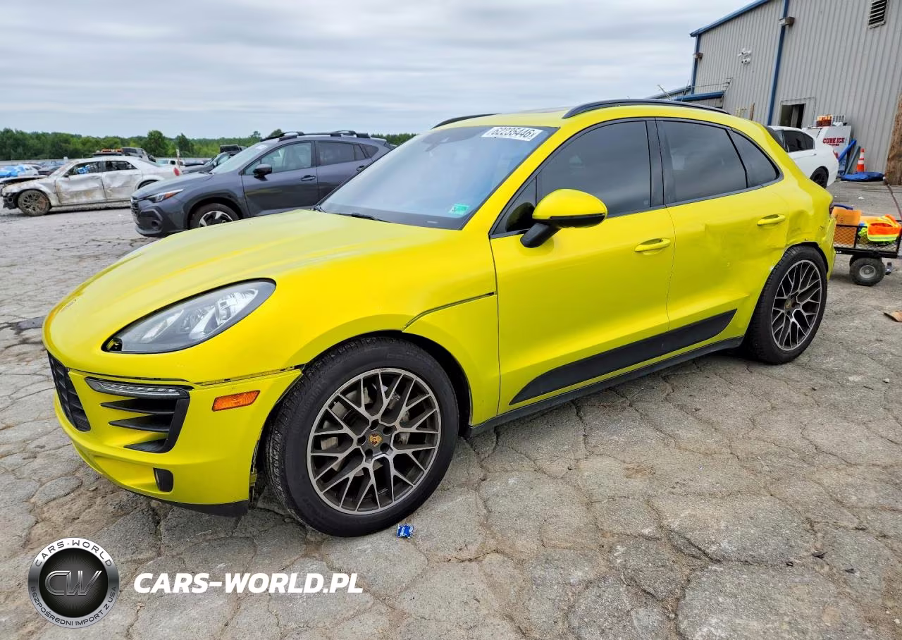 2015 Porsche Macan S