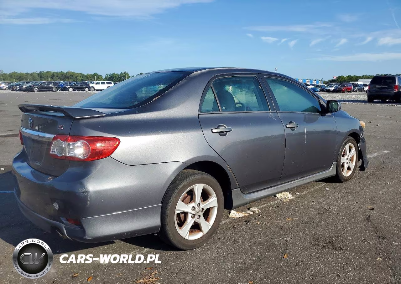 2011 Toyota Corolla S VIN:2T1BU4EE1BC583616 - 3
