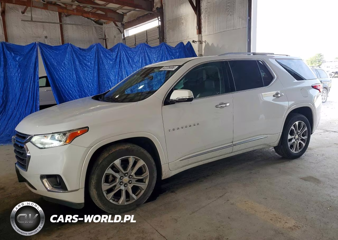 2018 Chevrolet Traverse Premier VIN:1GNEVJKW6JJ256001 - 1