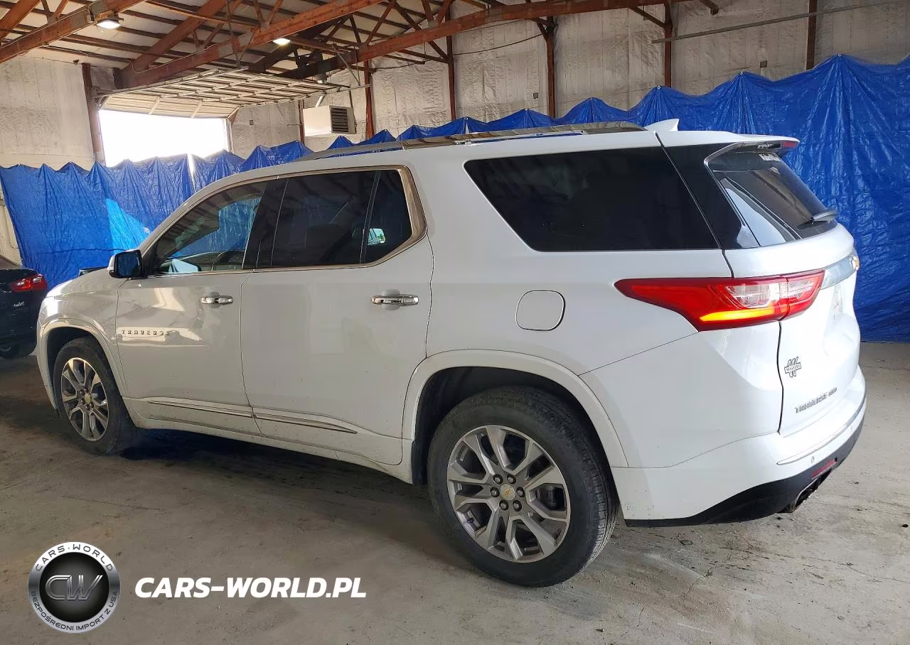 2018 Chevrolet Traverse Premier VIN:1GNEVJKW6JJ256001 - 2