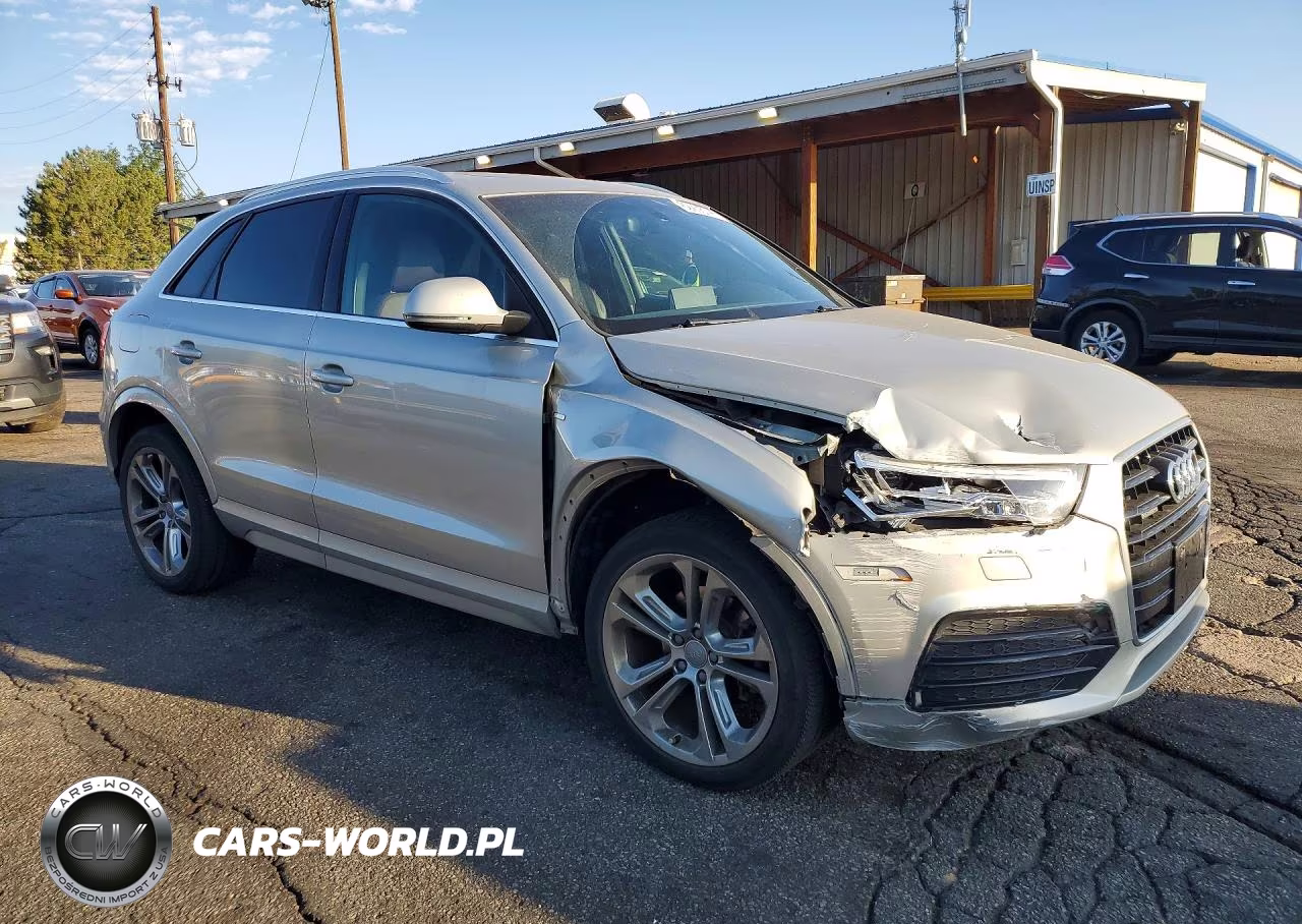 2016 Audi Q3 Prestige VIN:WA1GFCFSXGR009876 - 4