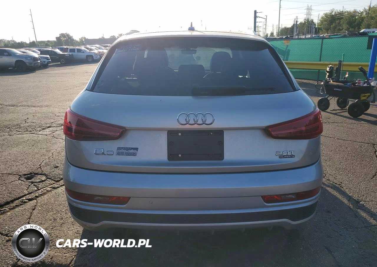 2016 Audi Q3 Prestige VIN:WA1GFCFSXGR009876 - 6