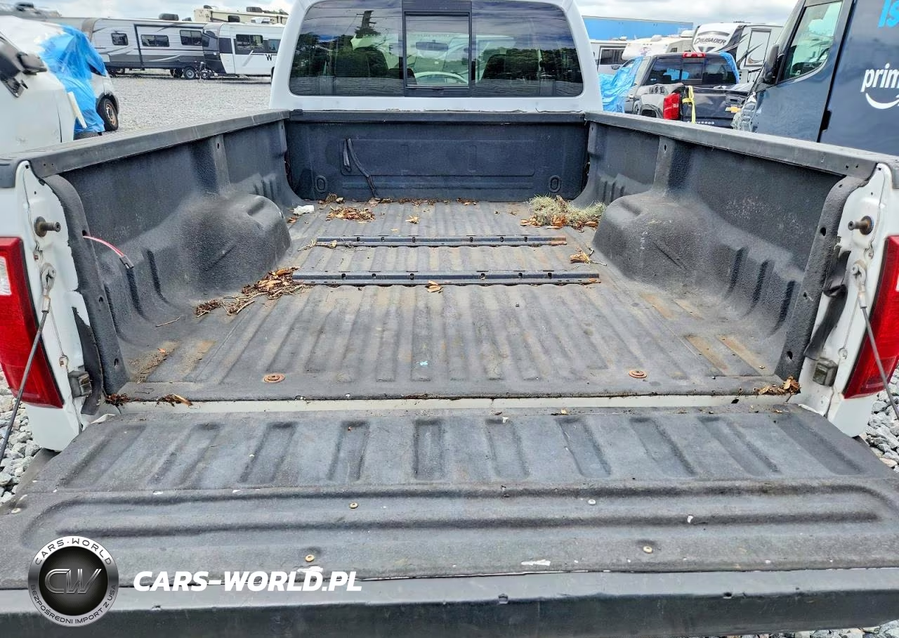 2008 Ford F350 Super Duty VIN:1FTWW32R98EB09240 - 10
