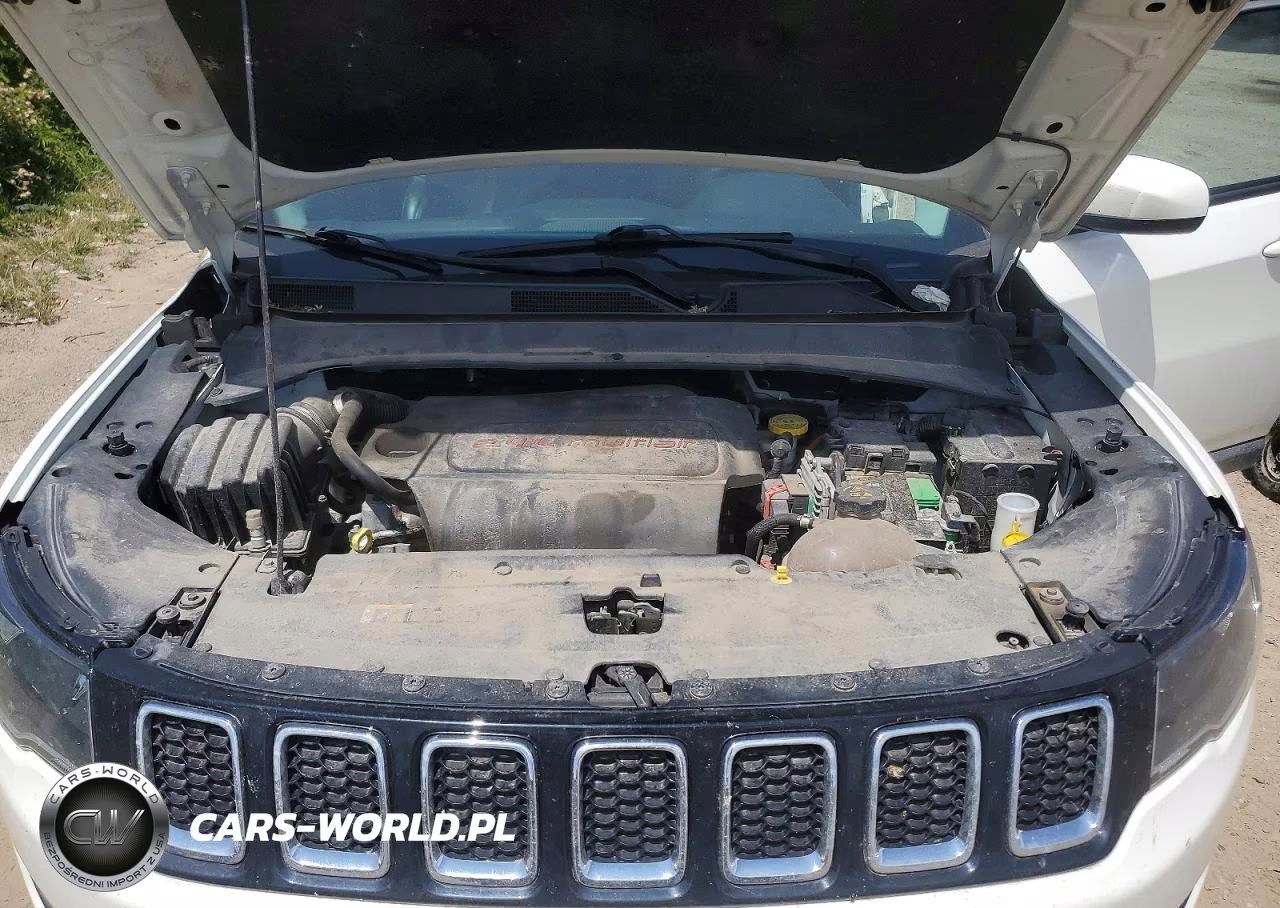 2018 Jeep Compass Latitude VIN:3C4NJDBB4JT261483 - 12