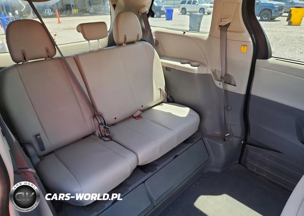 2012 Toyota Sienna Xle 8-Passenger VIN:5TDYK3DC6CS240187 - 11