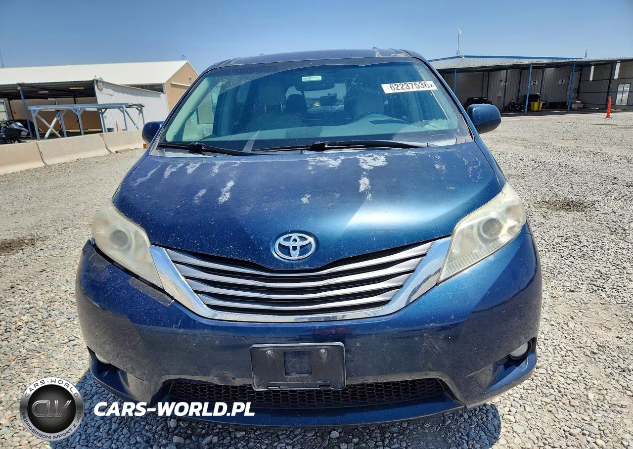 2012 Toyota Sienna Xle 8-Passenger VIN:5TDYK3DC6CS240187 - 5