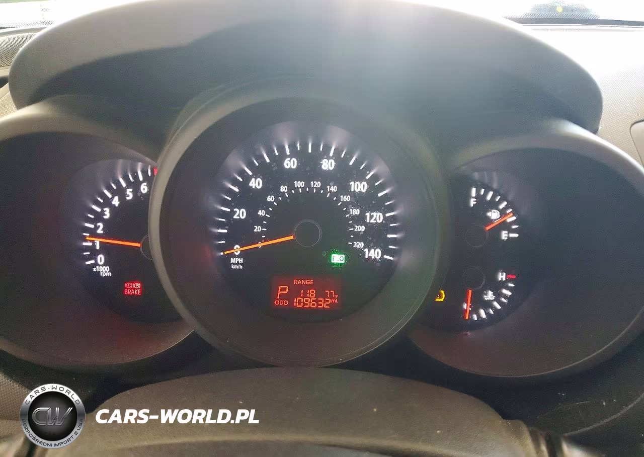 2012 Kia Soul Base VIN:KNDJT2A53C7354981 - 9
