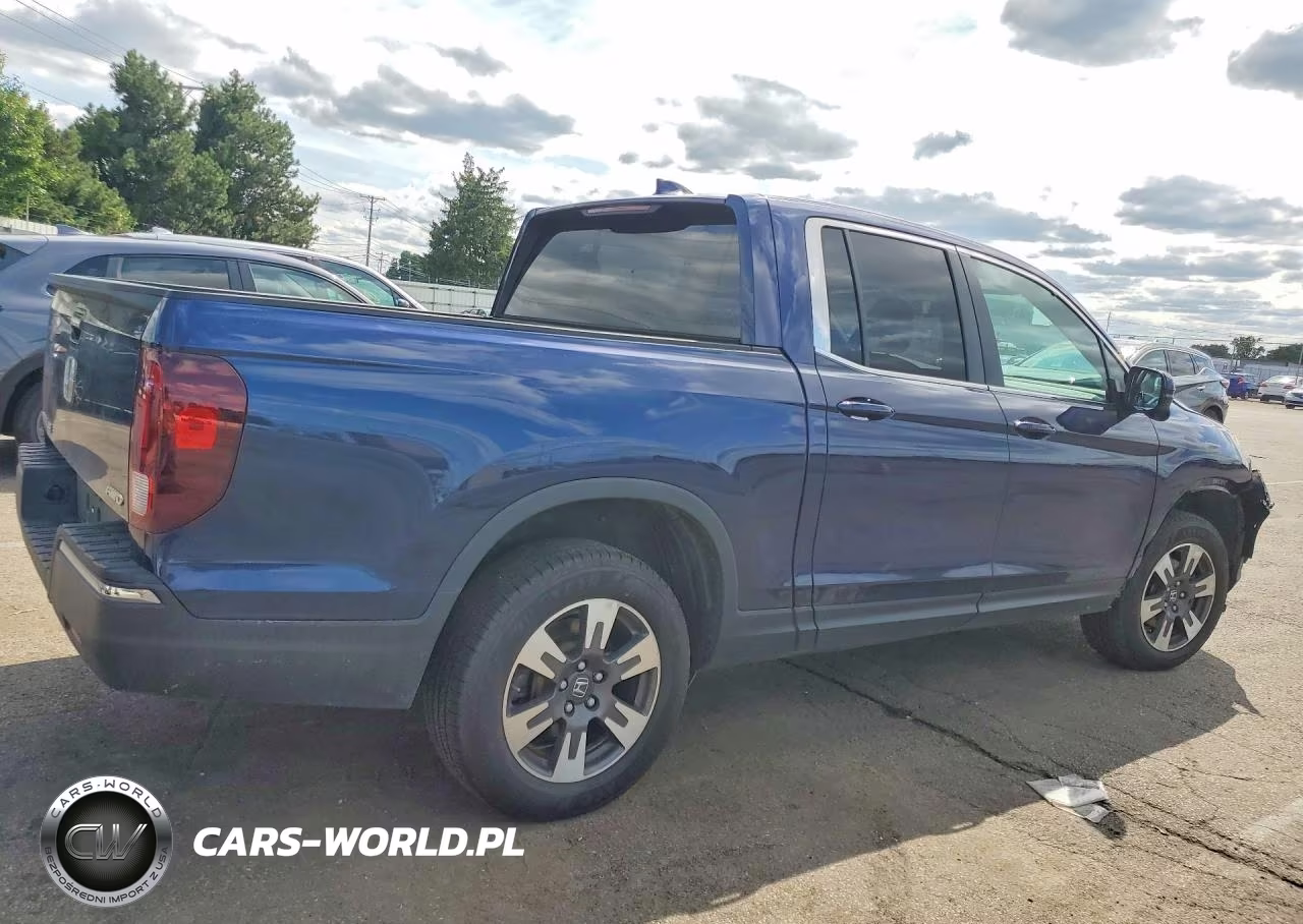 2017 Honda Ridgeline Rtl VIN:5FPYK3F60HB029660 - 3