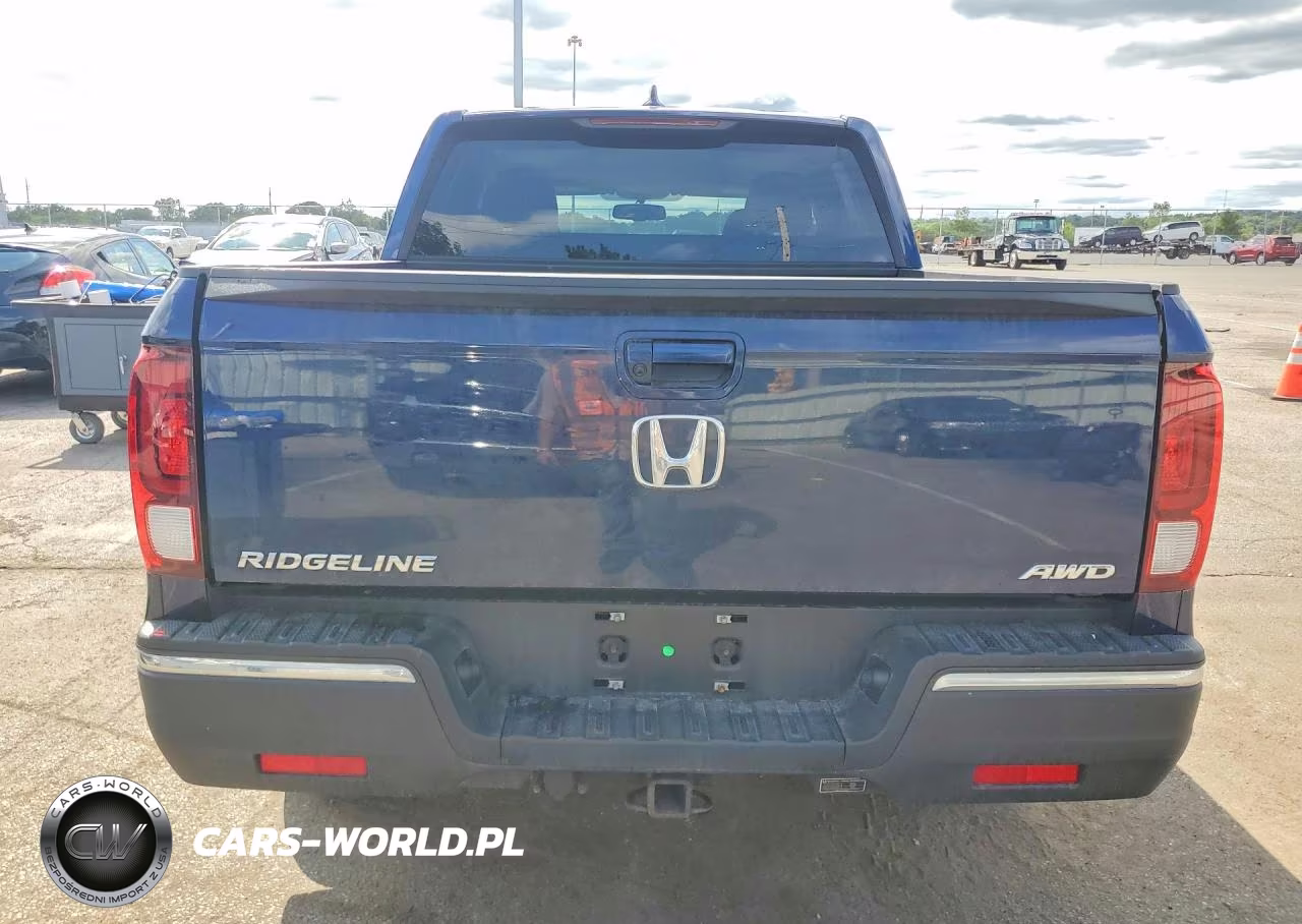 2017 Honda Ridgeline Rtl VIN:5FPYK3F60HB029660 - 6