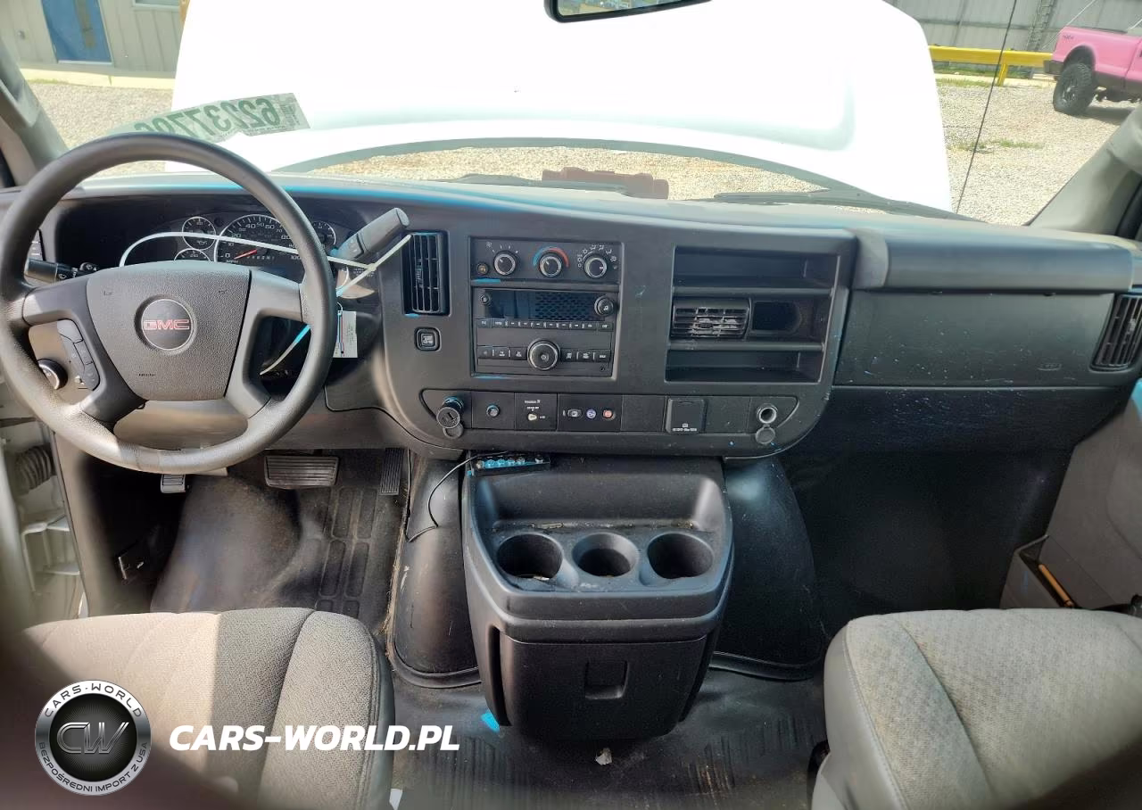 2021 GMC Savana G2500 VIN:1GTW7AF10M1308894 - 8