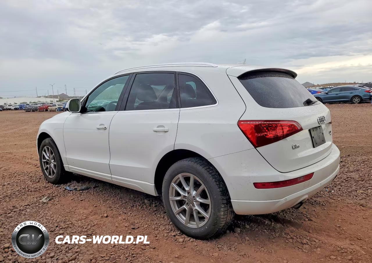 2011 Audi Q5 Premium Plus VIN:WA1LFAFPXBA050255 - 2