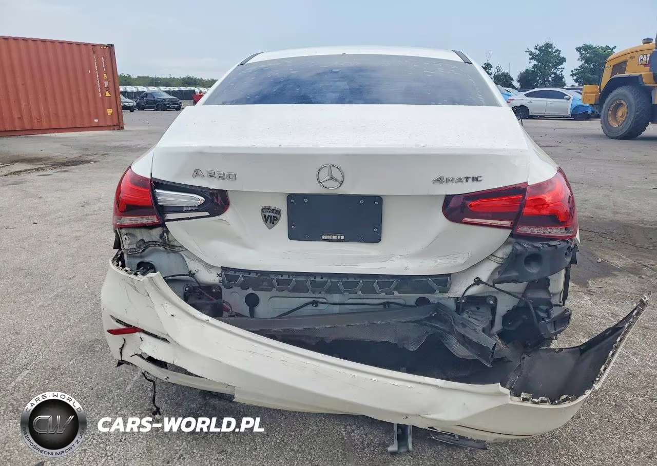 2019 Mercedes-Benz A 220 4Matic VIN:WDD3G4FB4KW001215 - 6