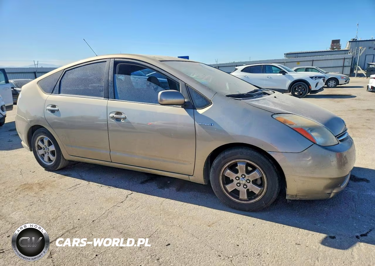 2008 Toyota Prius Base VIN:JTDKB20U183406705 - 4
