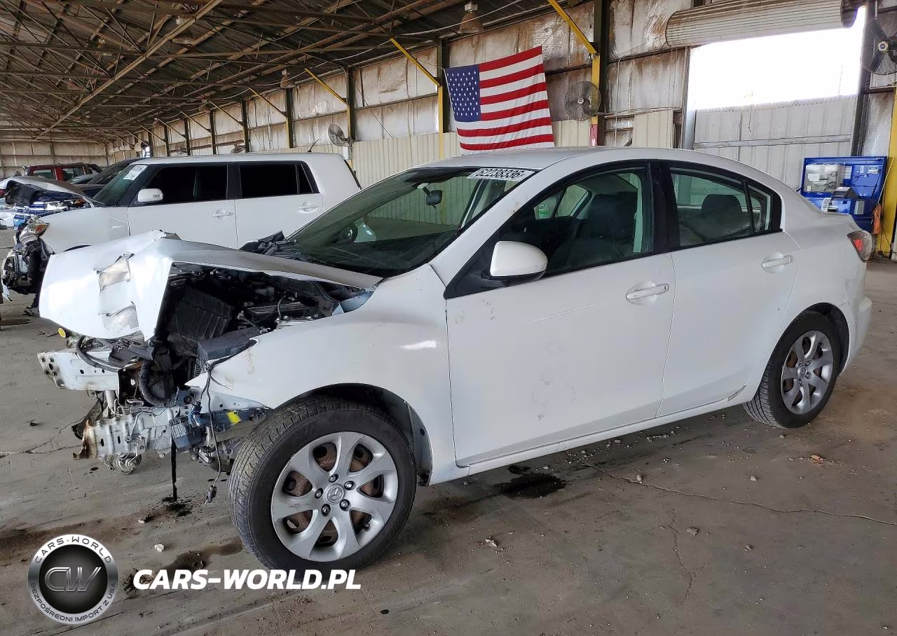 2013 Mazda 3 I – zdjęcie 1 z 12