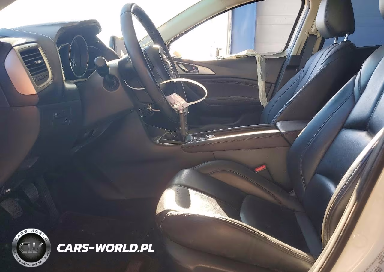 2017 Mazda 3 Touring VIN:3MZBN1L34HM154626 - 7