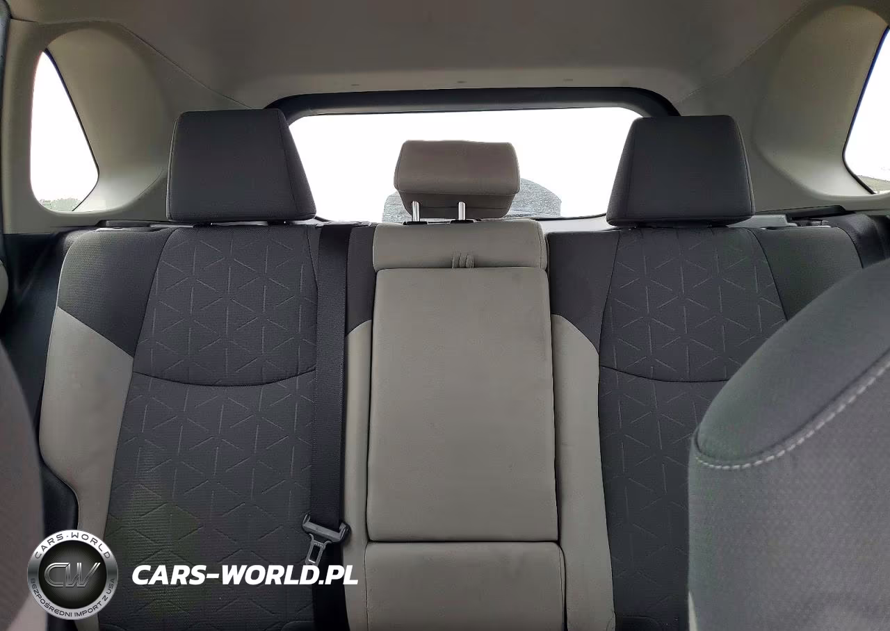 2020 Toyota Rav4 VIN:2T3P1RFV2LC063170 - 10