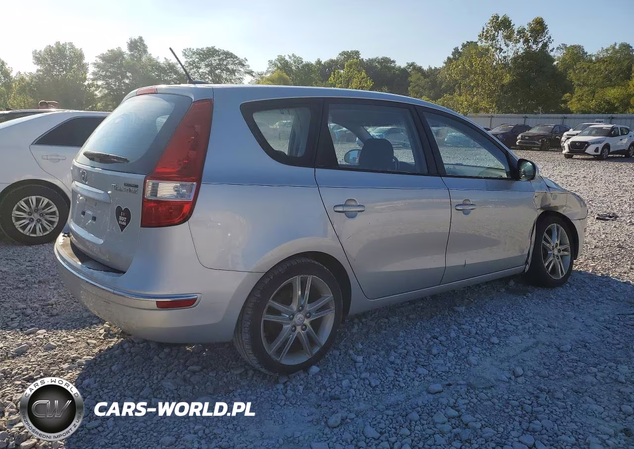2009 Hyundai Elantra Touring VIN:KMHDC86E99U037771 - 3