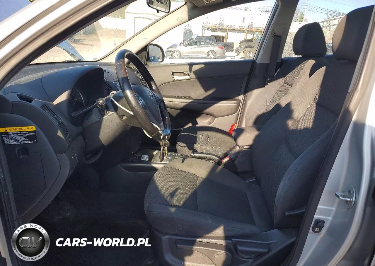 2009 Hyundai Elantra Touring VIN:KMHDC86E99U037771 - 7