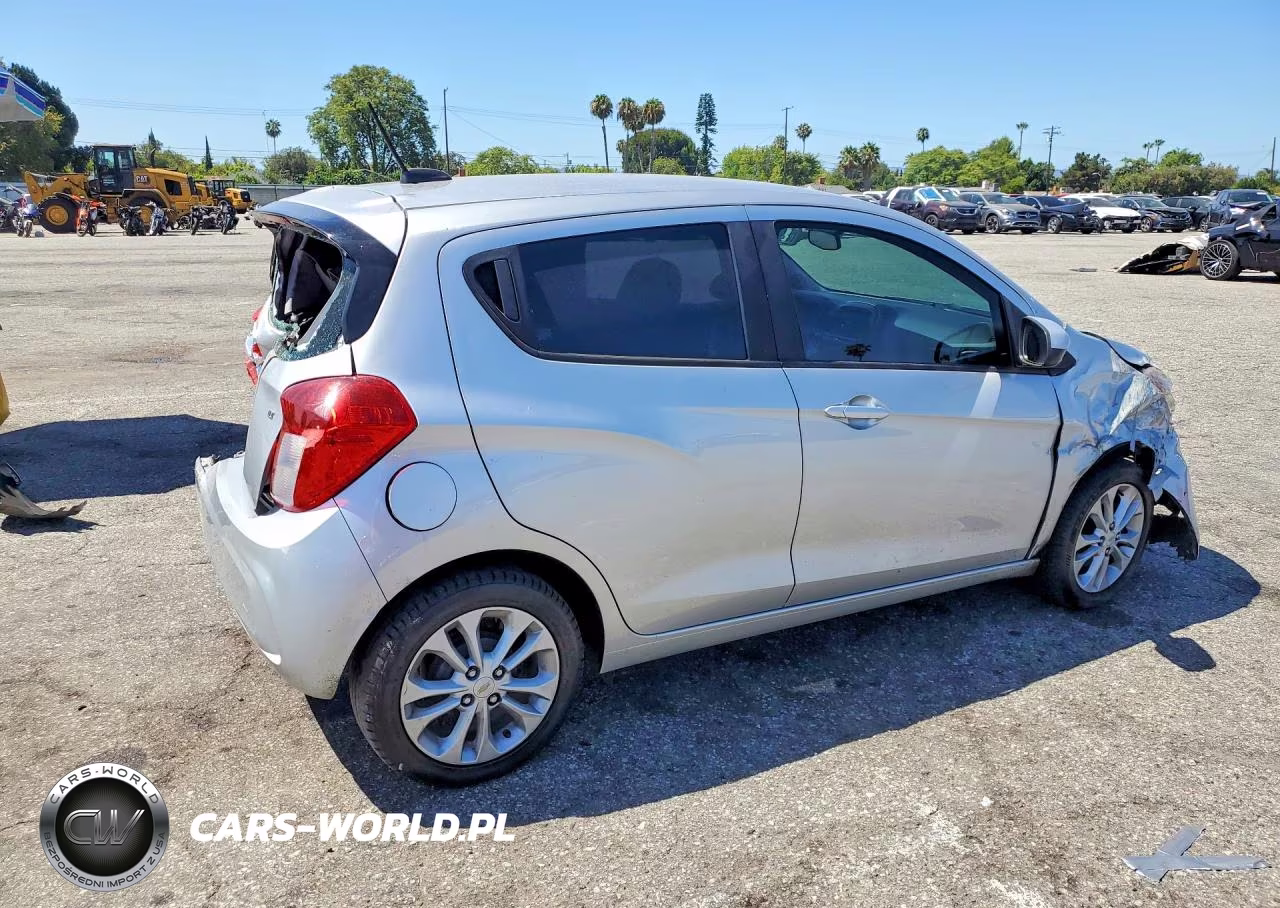 2020 Chevrolet Spark 1Lt VIN:KL8CD6SA1LC450102 - 3