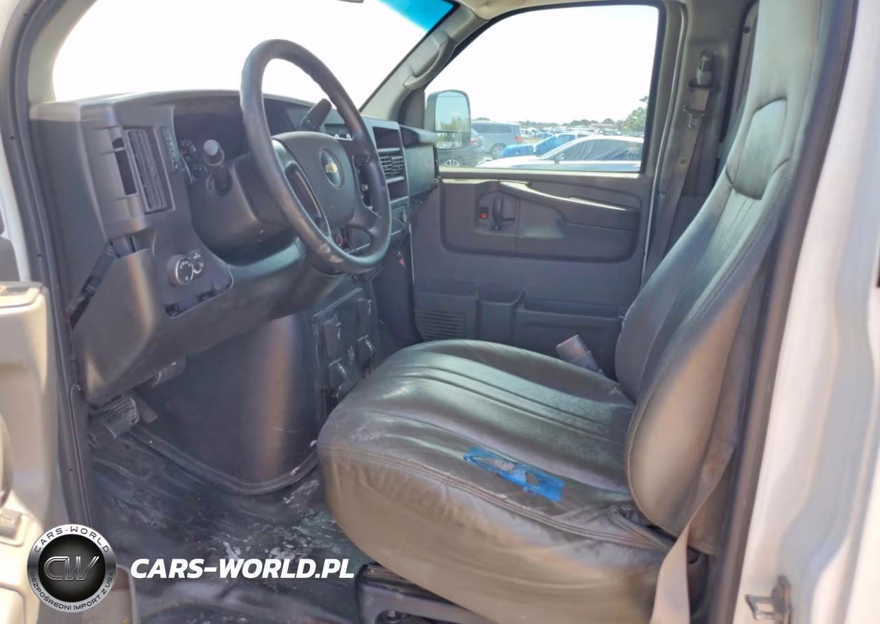 2014 Chevrolet Express G2500 VIN:1GCWGFBA5E1202350 - 7