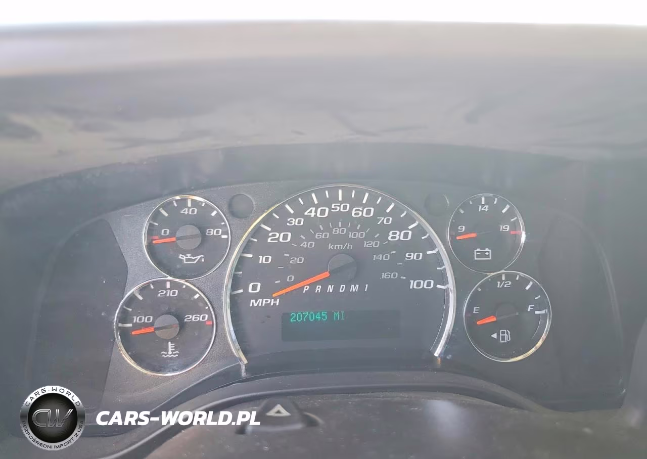 2014 Chevrolet Express G2500 VIN:1GCWGFBA5E1202350 - 9