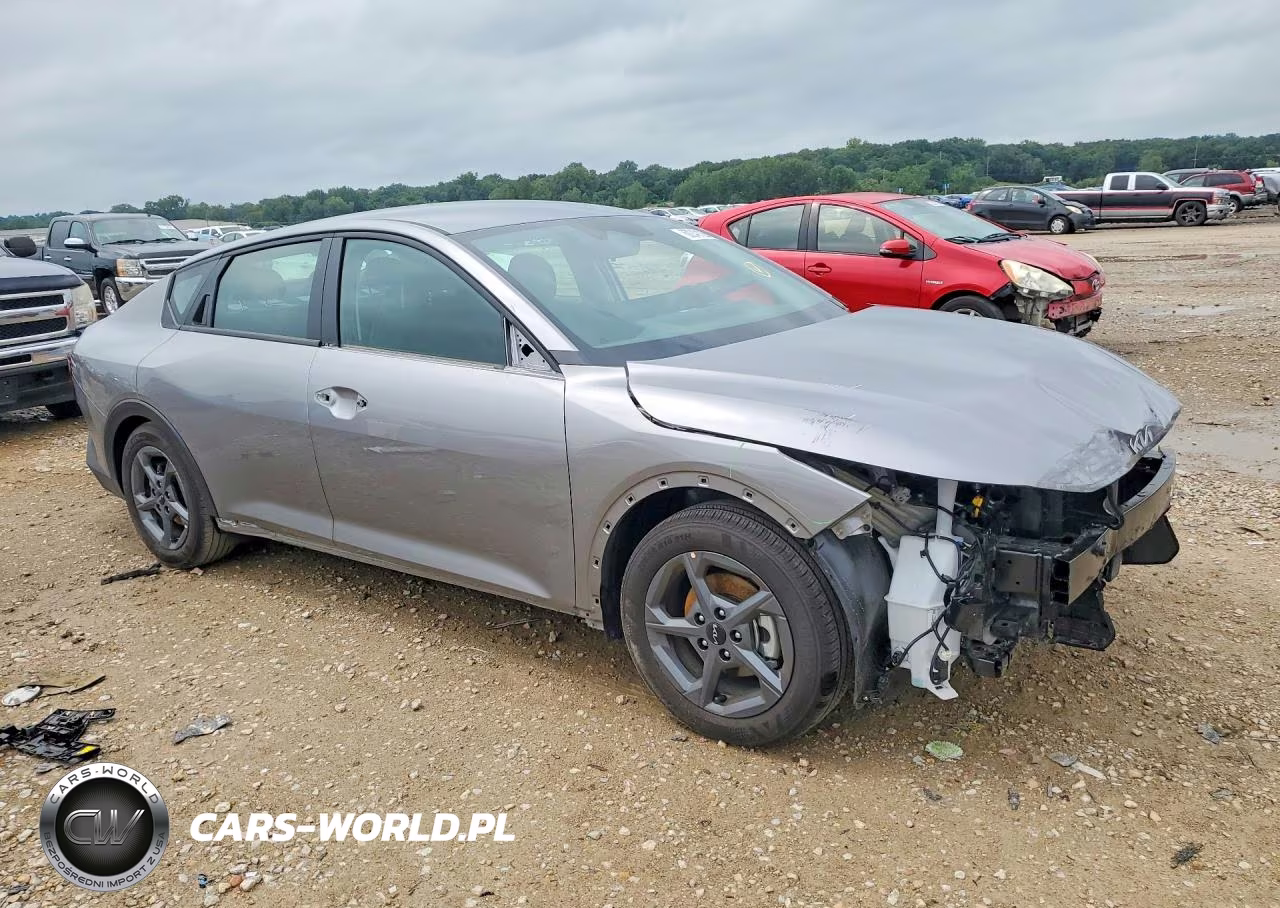 2026 Kia K4 Lxs VIN:3KPFT4DE1TE291702 - 4