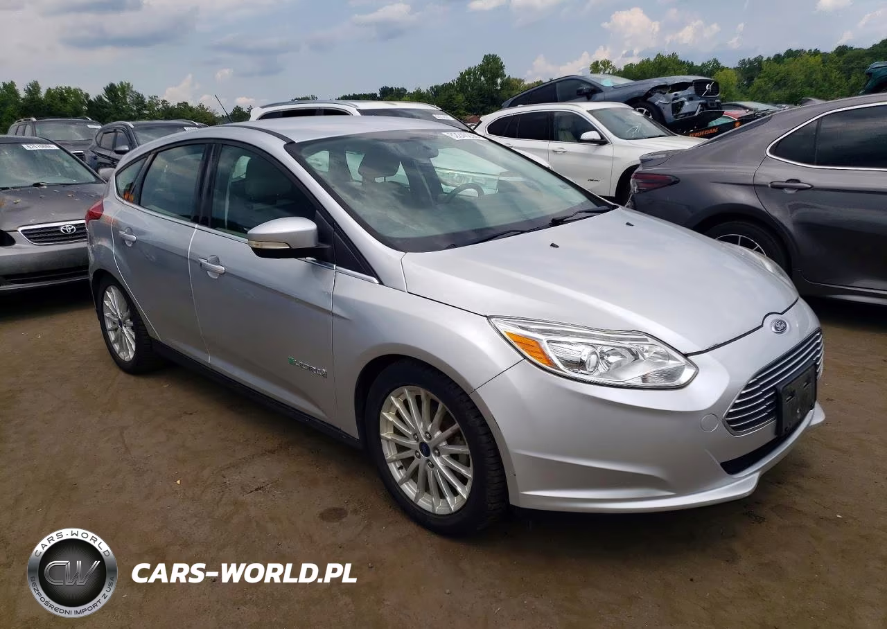 2017 Ford Focus Bev VIN:1FADP3R45HL261807 - 4