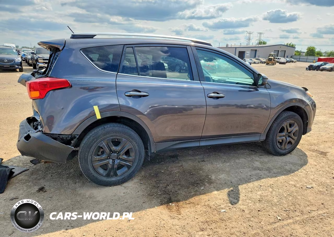2015 Toyota Rav4 Le VIN:2T3BFREV7FW311056 - 3