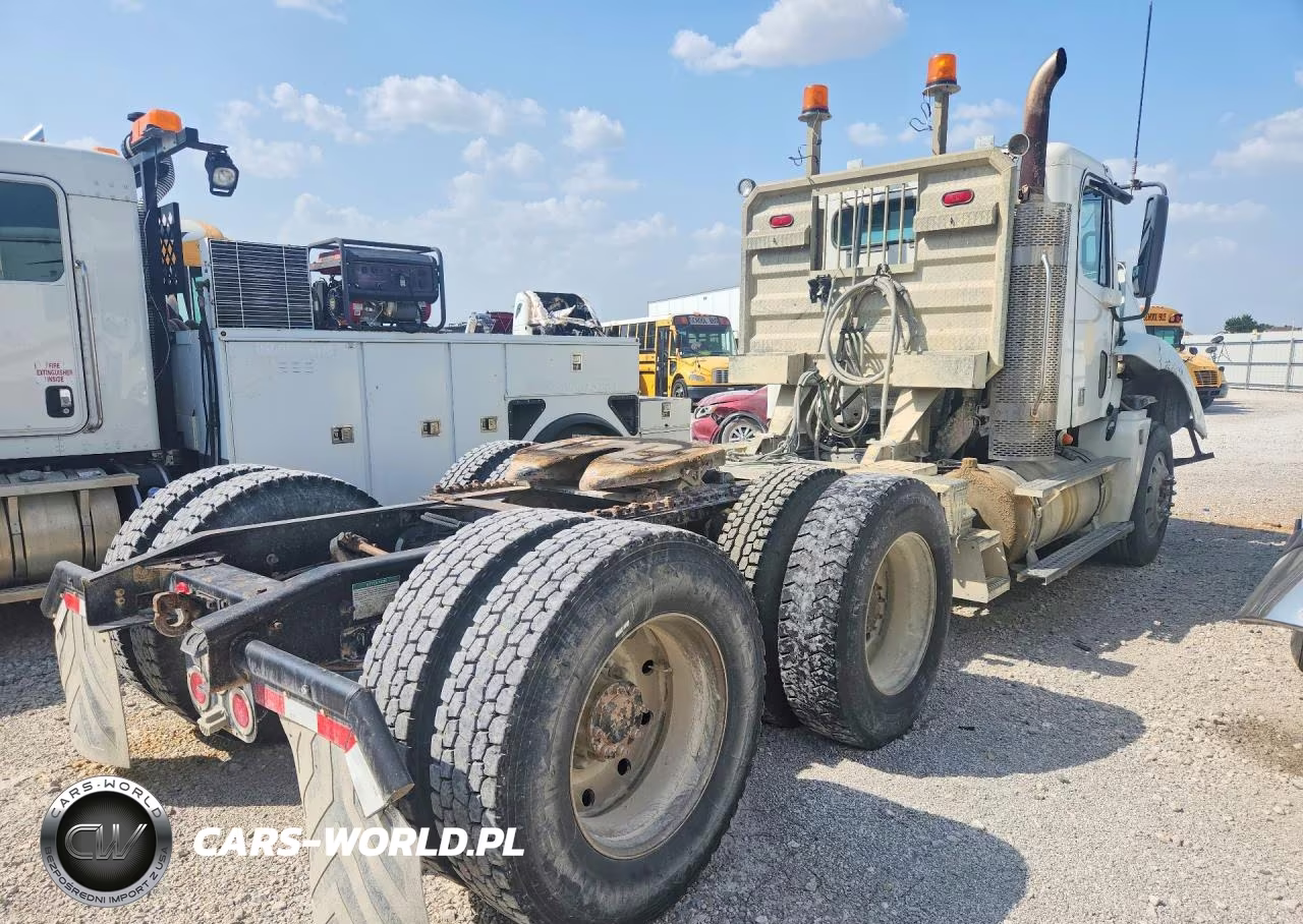 2008 Freightliner Columbia 120 Semi Truck VIN:1FUJA6CK78DZ77943 - 3