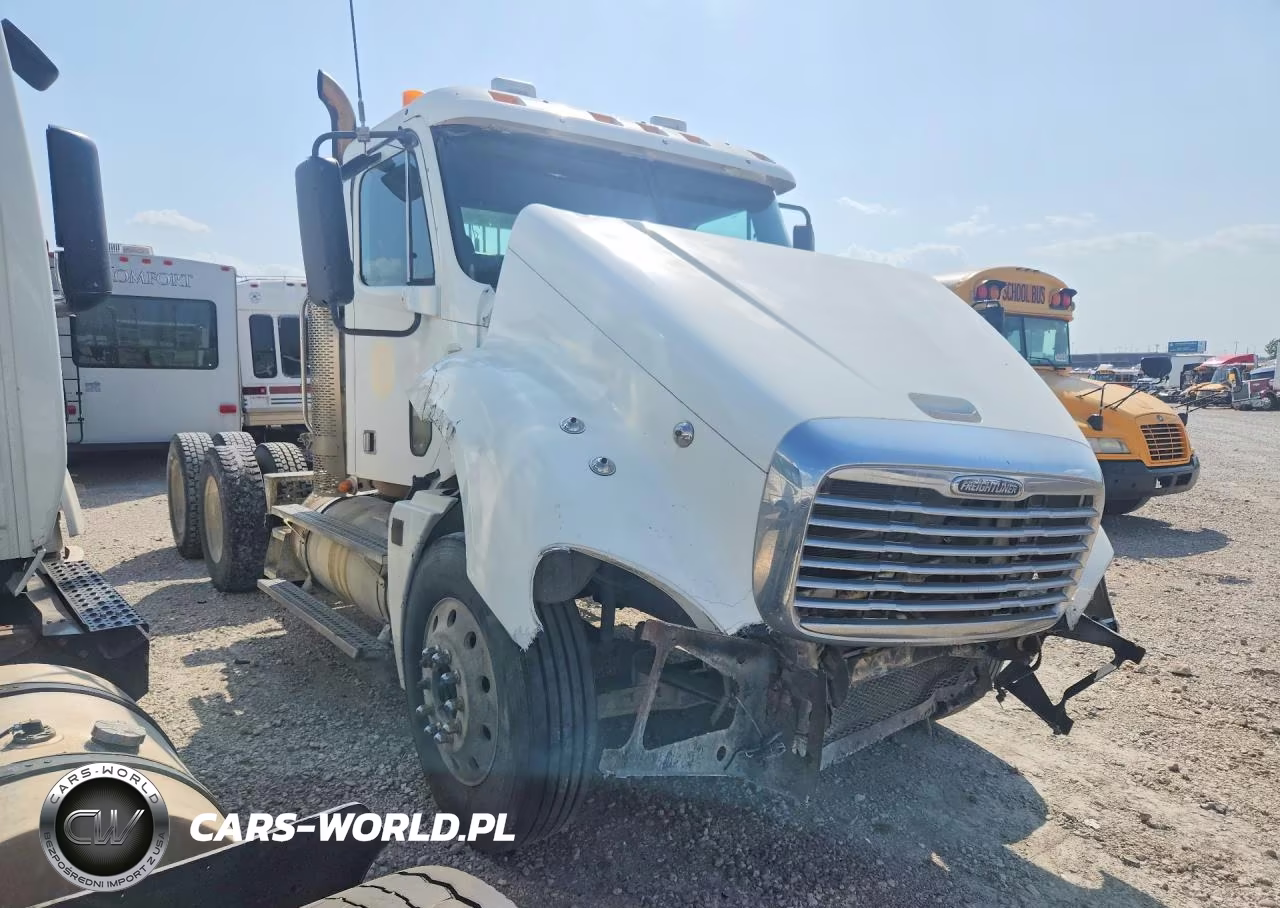 2008 Freightliner Columbia 120 Semi Truck VIN:1FUJA6CK78DZ77943 - 4
