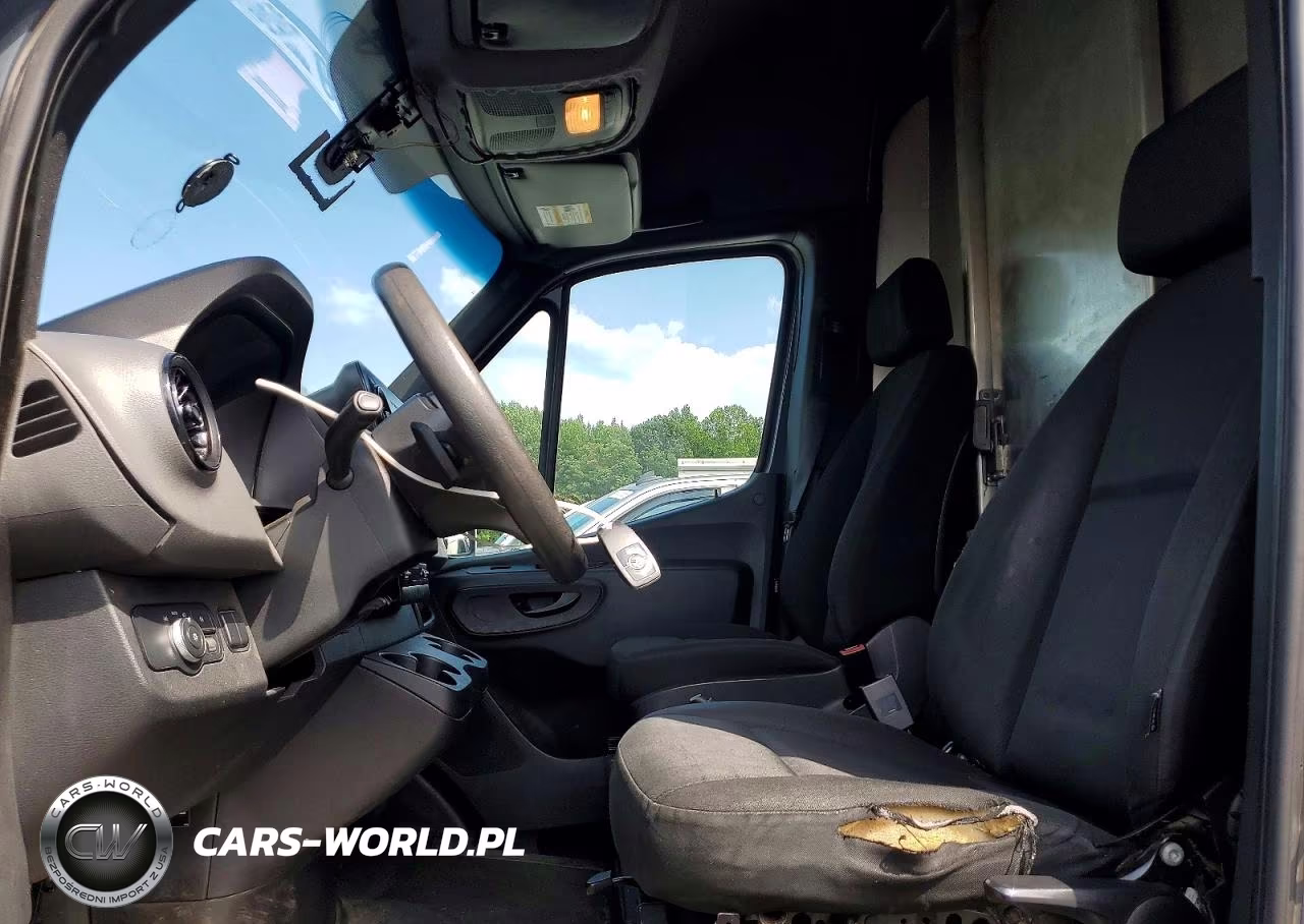 2019 Mercedes-Benz Sprinter 2500-3500 VIN:WD4PF1CD7KP135591 - 7