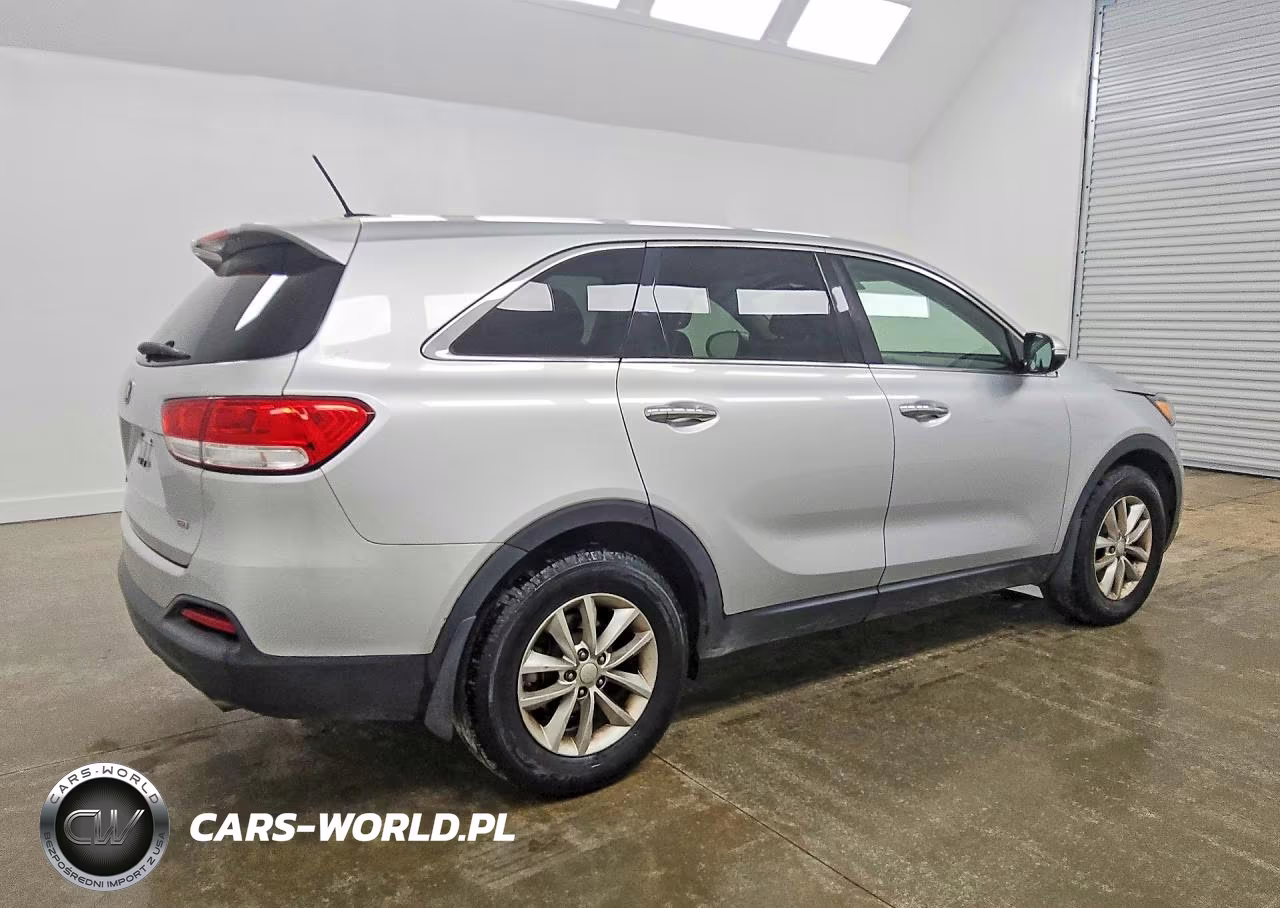 2016 Kia Sorento L VIN:5XYPG4A37GG069184 - 3
