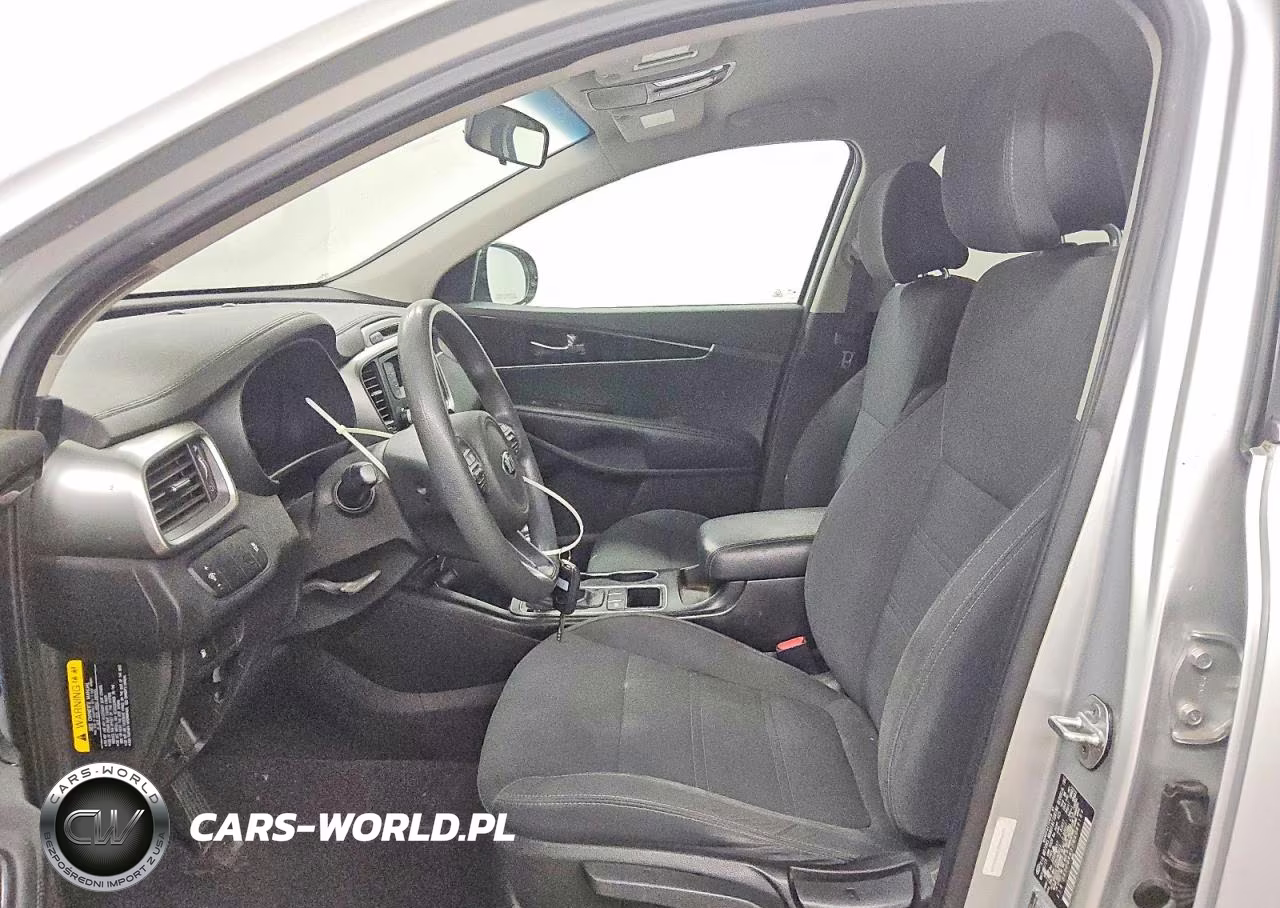 2016 Kia Sorento L VIN:5XYPG4A37GG069184 - 7