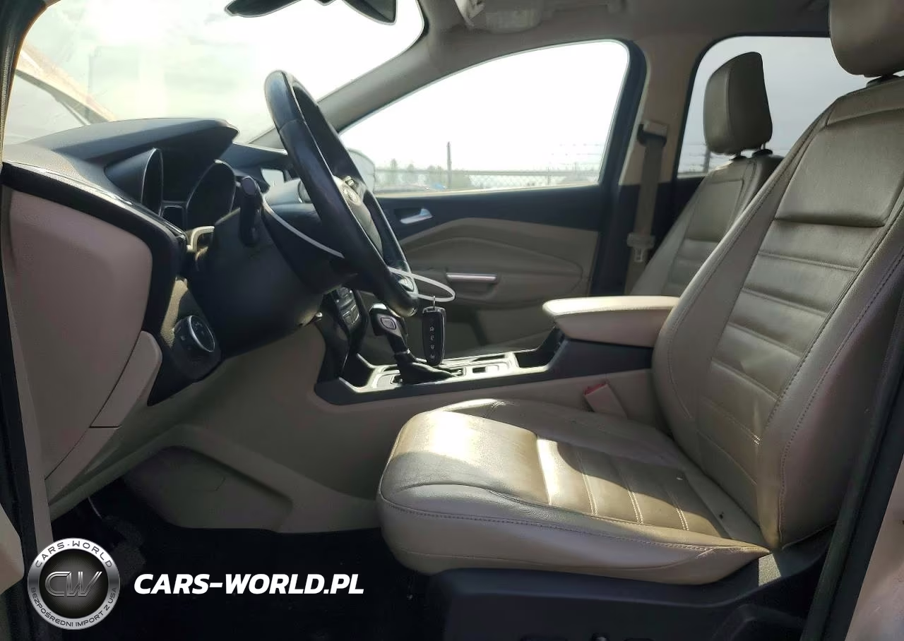 2018 Ford Escape Titanium VIN:1FMCU9J98JUC71090 - 7